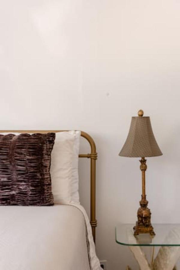 Oasis 3 Near Dfw Airport With Mediterranean Setting Ирвинг Экстерьер фото